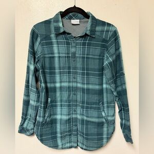 Columbia Teal Plaid Men's Button Down Shirt size S EUC!